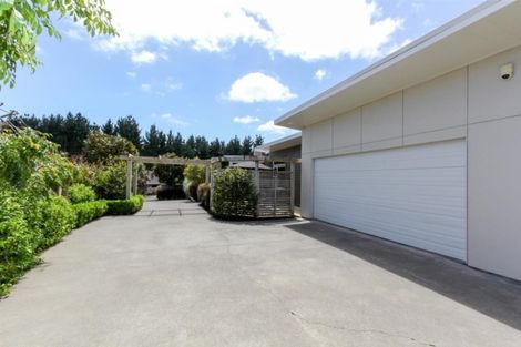 Photo of property in 10b Long Place, Frankleigh Park, New Plymouth, 4310