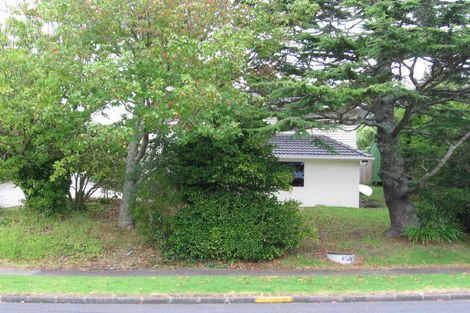Photo of property in 28 Captain Scott Road, Glen Eden, Auckland, 0602