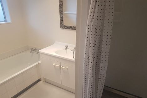 Photo of property in 2/7a Glen Place, Parklands, Christchurch, 8083