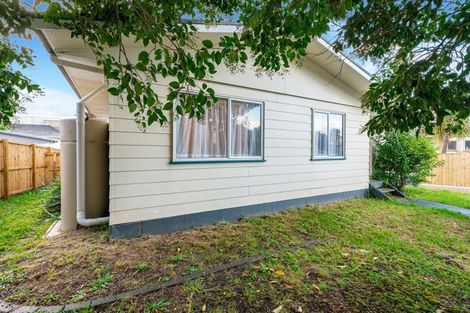 Photo of property in 76a Borich Road, Sunnyvale, Auckland, 0612