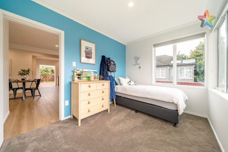 Photo of property in 11 Wheatley Street, Naenae, Lower Hutt, 5011