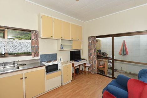 Photo of property in 2047 Ngunguru Road, Ngunguru, Whangarei, 0173