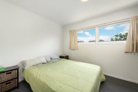 Photo of property in 1/66 Golf Road, Mount Maunganui, 3116