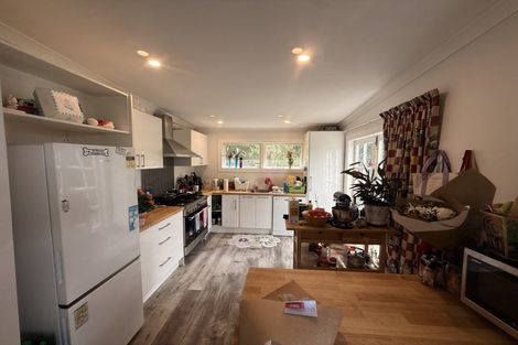 Photo of property in 2 Braemar Terrace, Johnsonville, Wellington, 6037