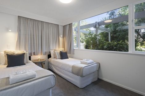 Photo of property in 213 Jervois Road, Herne Bay, Auckland, 1011