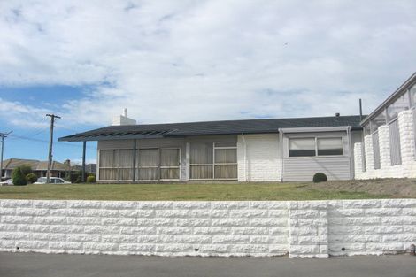 Photo of property in 119 Bassett Street, Burwood, Christchurch, 8083