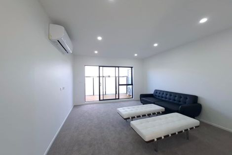 Photo of property in 2b Taratoa Street, Point England, Auckland, 1072