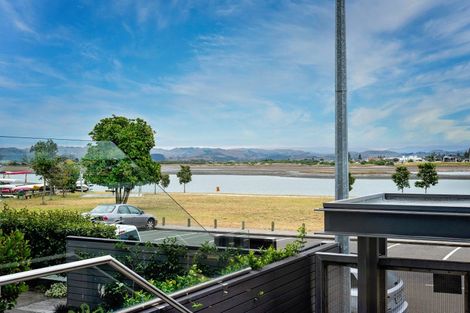 Photo of property in The Terraces, 32/9 Humber Street, Pandora, Napier, 4110