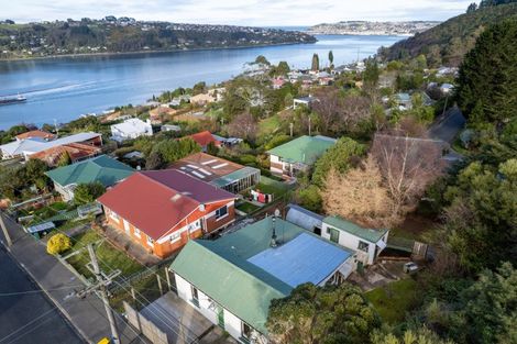 Photo of property in 31 Taupo Street, Ravensbourne, Dunedin, 9022