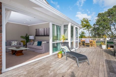 Photo of property in 4 Birman Close, Half Moon Bay, Auckland, 2012