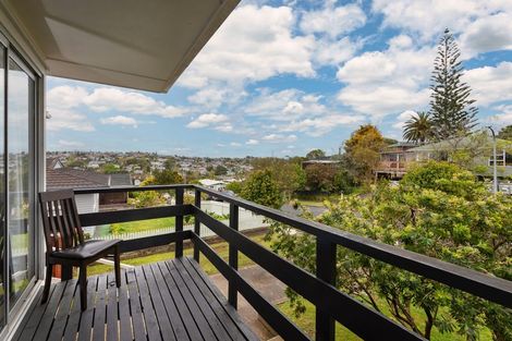 Photo of property in 9 Pasteur Place, New Windsor, Auckland, 0600
