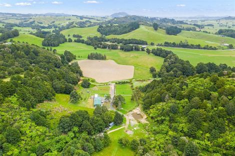 Photo of property in 362c Whananaki North Road, Opuawhanga, Hikurangi, 0181