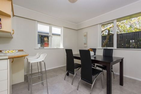 Photo of property in 27 Kimber Hall Avenue, Mount Roskill, Auckland, 1041