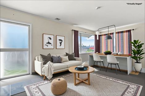 Photo of property in 1/23 Frobisher Way, Clendon Park, Auckland, 2103