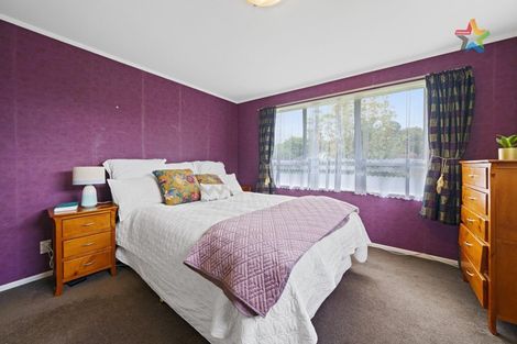 Photo of property in 25 Larchmont Grove, Totara Park, Upper Hutt, 5018