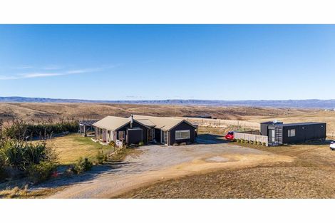 Photo of property in 12 Swamp Lane, Waikerikeri, Alexandra, 9393