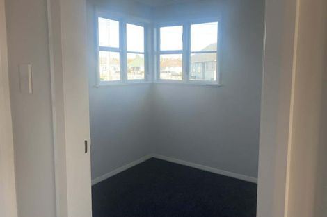 Photo of property in 2 Laurent Vc Street, Hawera, 4610