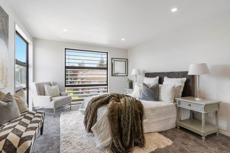 Photo of property in 1/90 Hillsborough Road, Hillsborough, Auckland, 1042