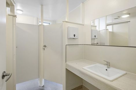 Photo of property in 8 Kowhai Terrace, Saint Martins, Christchurch, 8022