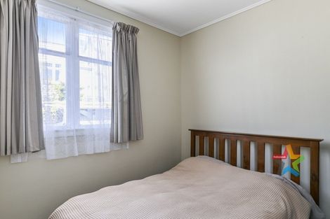 Photo of property in 2 Henry Street, Kilbirnie, Wellington, 6022