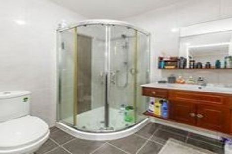 Photo of property in 43a Gray Avenue, Mangere East, Auckland, 2024