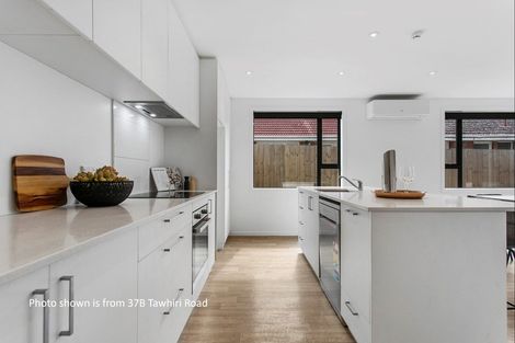 Photo of property in 37d Tawhiri Road, One Tree Hill, Auckland, 1061