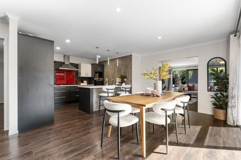 Photo of property in 274 Lakes Boulevard, Pyes Pa, Tauranga, 3112