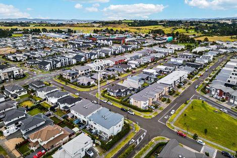 Photo of property in 63 Kopuru Road, Whenuapai, Auckland, 0618