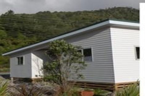 Photo of property in 117-119 Torea Street, Granity, 7823