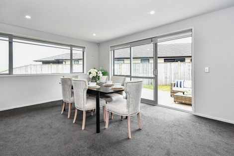 Photo of property in 5 Leathem Crescent, Pokeno, 2402