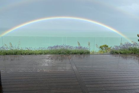 Photo of property in 132 Priestley Terrace, Bluff Hill, Napier, 4110