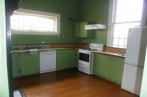 Photo of property in 7a Hawker Street, Mount Victoria, Wellington, 6011