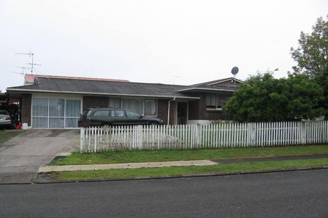 Photo of property in 82 Archmillen Avenue, Pakuranga Heights, Auckland, 2010