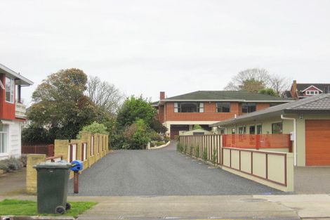 Photo of property in 357a Oxford Street, Levin, 5510