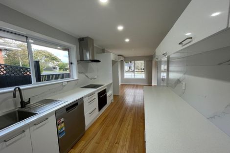 Photo of property in 36 David Avenue, Hillpark, Auckland, 2102