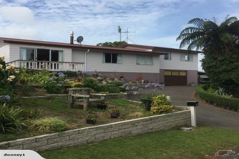 Photo of property in 15 Milsom Place, Te Puke, 3119