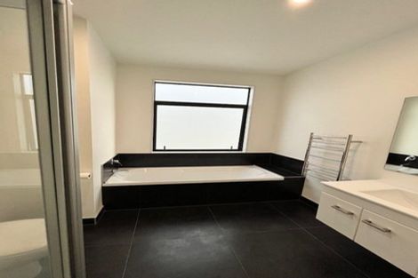 Photo of property in 51 Battalion Drive, Papakura, 2110