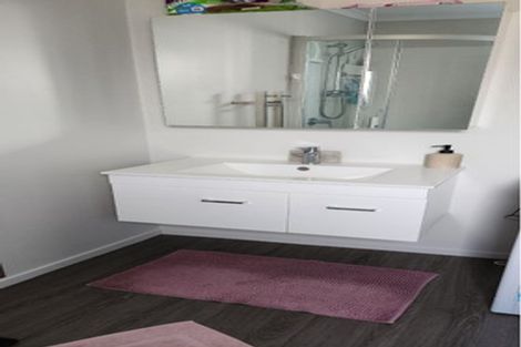 Photo of property in 1/17 Vialou Street, Hamilton Central, Hamilton, 3204