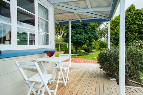 Photo of property in 12 Pine Street, Mangapapa, Gisborne, 4010