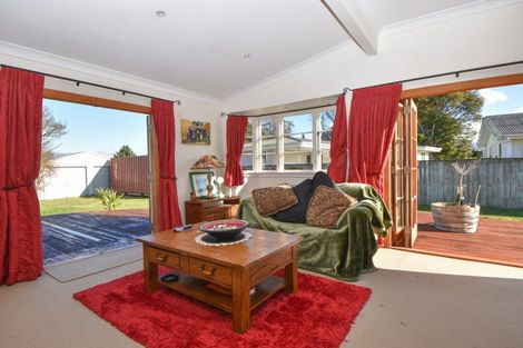 Photo of property in 24 Hilton Road, Carterton, 5713