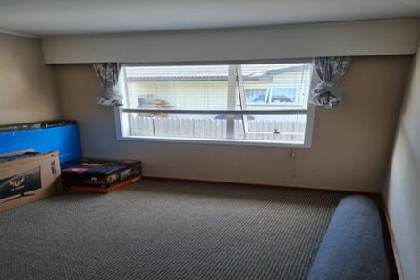 Photo of property in 90 Bill Hercock Street, Pirimai, Napier, 4112