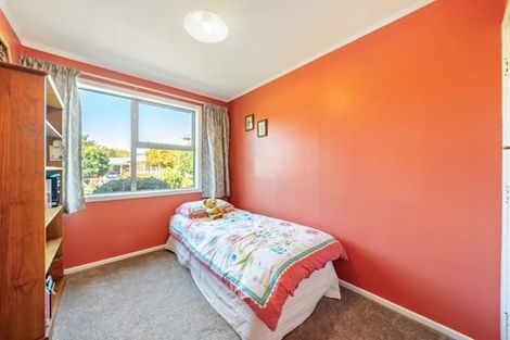 Photo of property in 7 Moehau Grove, Trentham, Upper Hutt, 5018