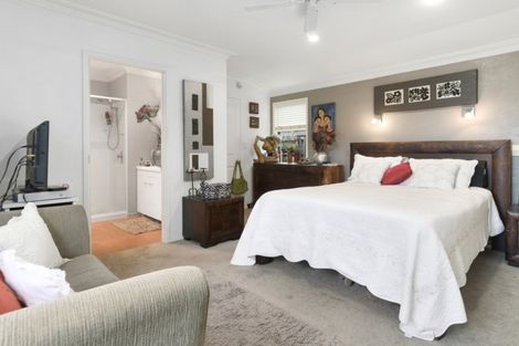 Photo of property in 2 Ruamoana Place, Omokoroa, 3114