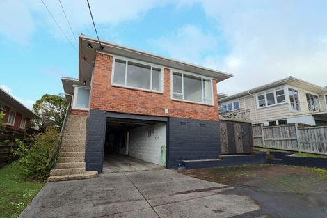 Photo of property in 3 Hepper Street, New Lynn, Auckland, 0600