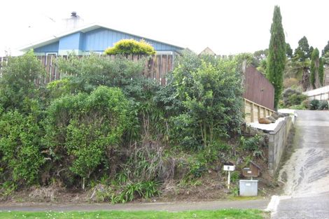 Photo of property in 4 Kendal Place, Merrilands, New Plymouth, 4312