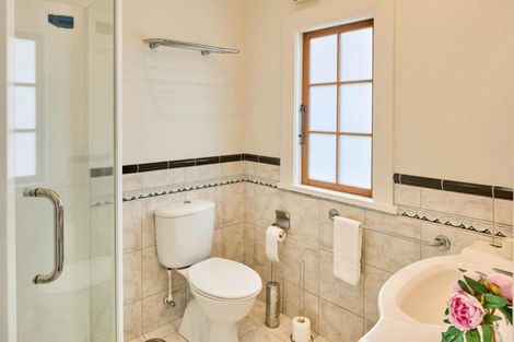 Photo of property in 3 Nikau Grove, Woburn, Lower Hutt, 5010