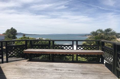 Photo of property in 1/19 Beach Road, Castor Bay, Auckland, 0620