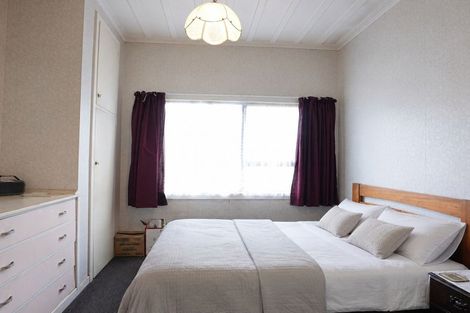 Photo of property in 155 Hakanoa Street, Huntly, 3700