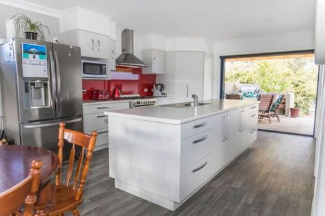 Photo of property in 19 Smith Street, Dannevirke, 4930