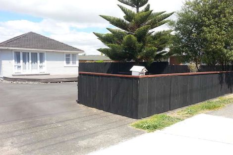 Photo of property in 1/109 Clevedon Road, Papakura, 2110